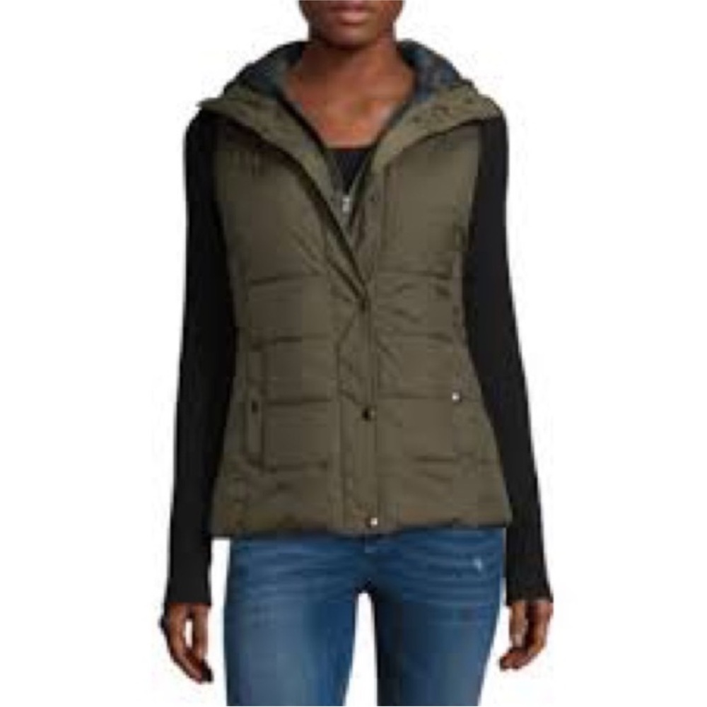 Arizona Jean Co. Army Green Camouflage Puff Vest Snap Front With Hood Size L